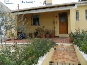 Photo  

Villa 

 AC1697