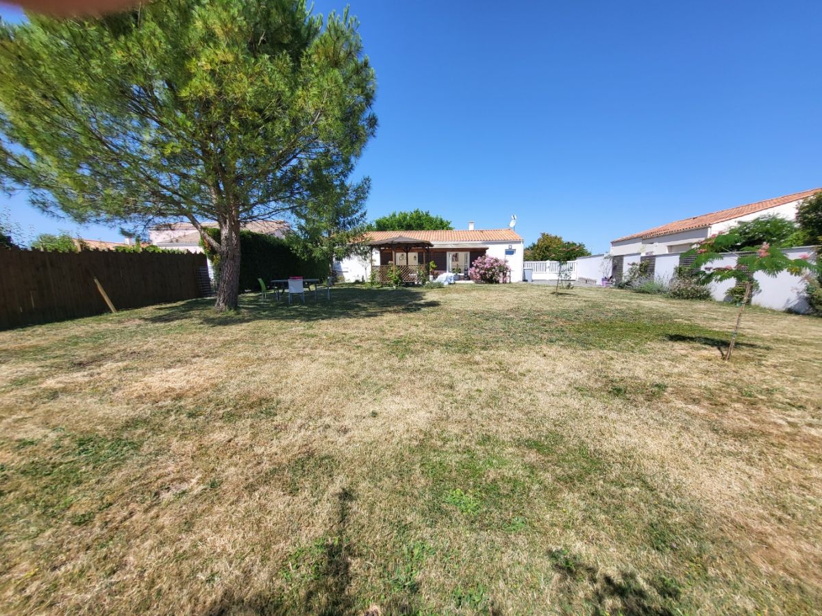 Selection de nos biens actuellement à vendre maisons, appartements, garages, terrains, locaux commerciaux etc.